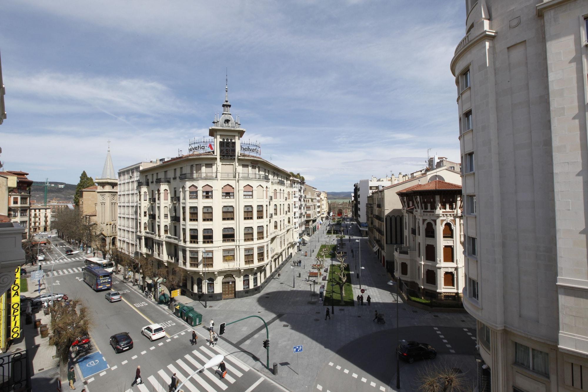 Hotel Yoldi Pamplona Luaran gambar