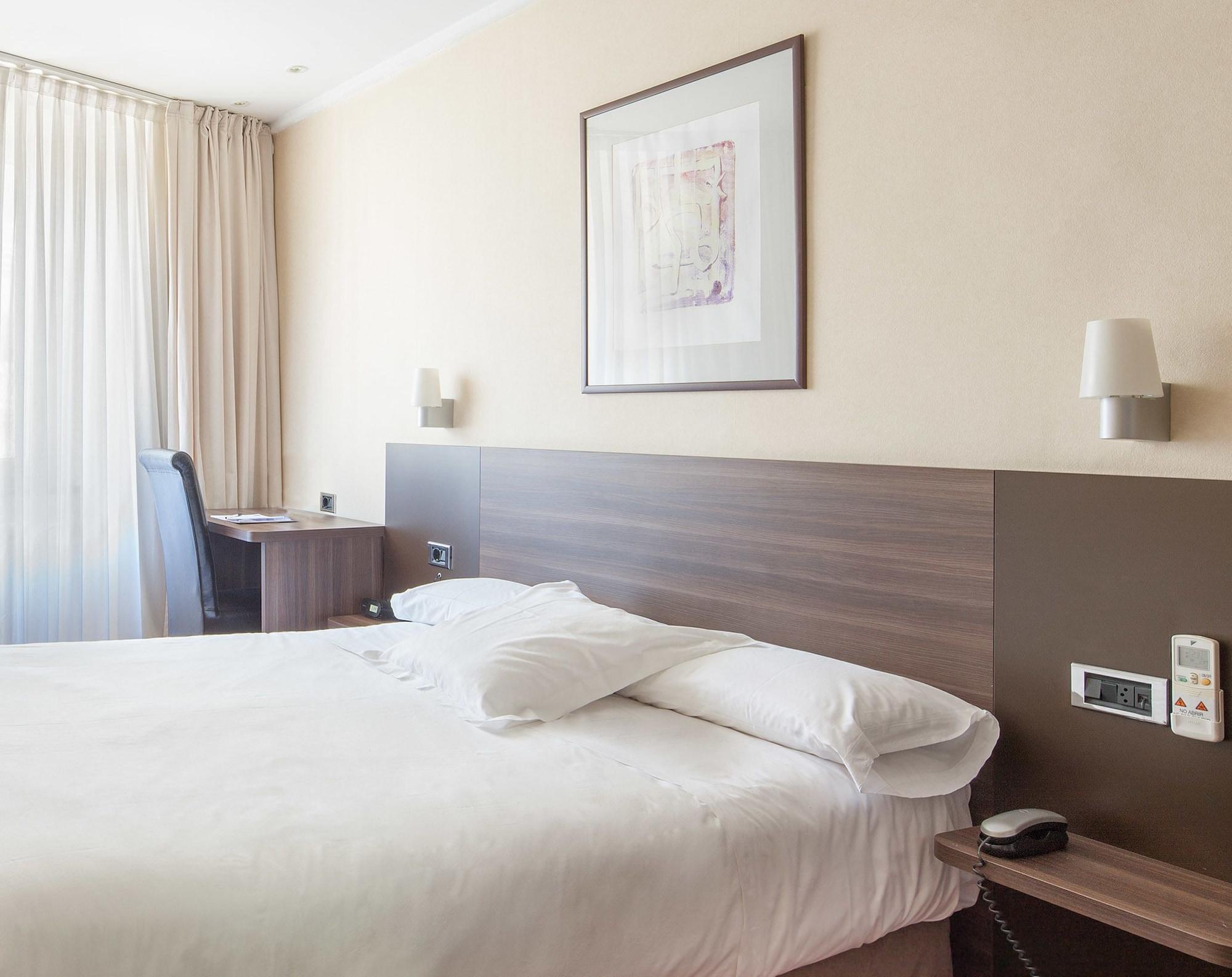 Hotel Yoldi Pamplona Luaran gambar